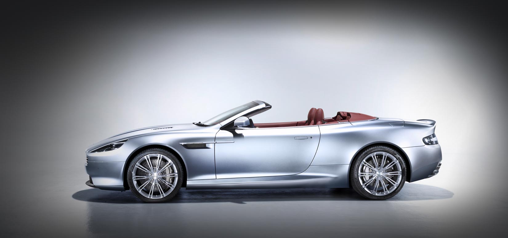 The new Aston Martin DB9